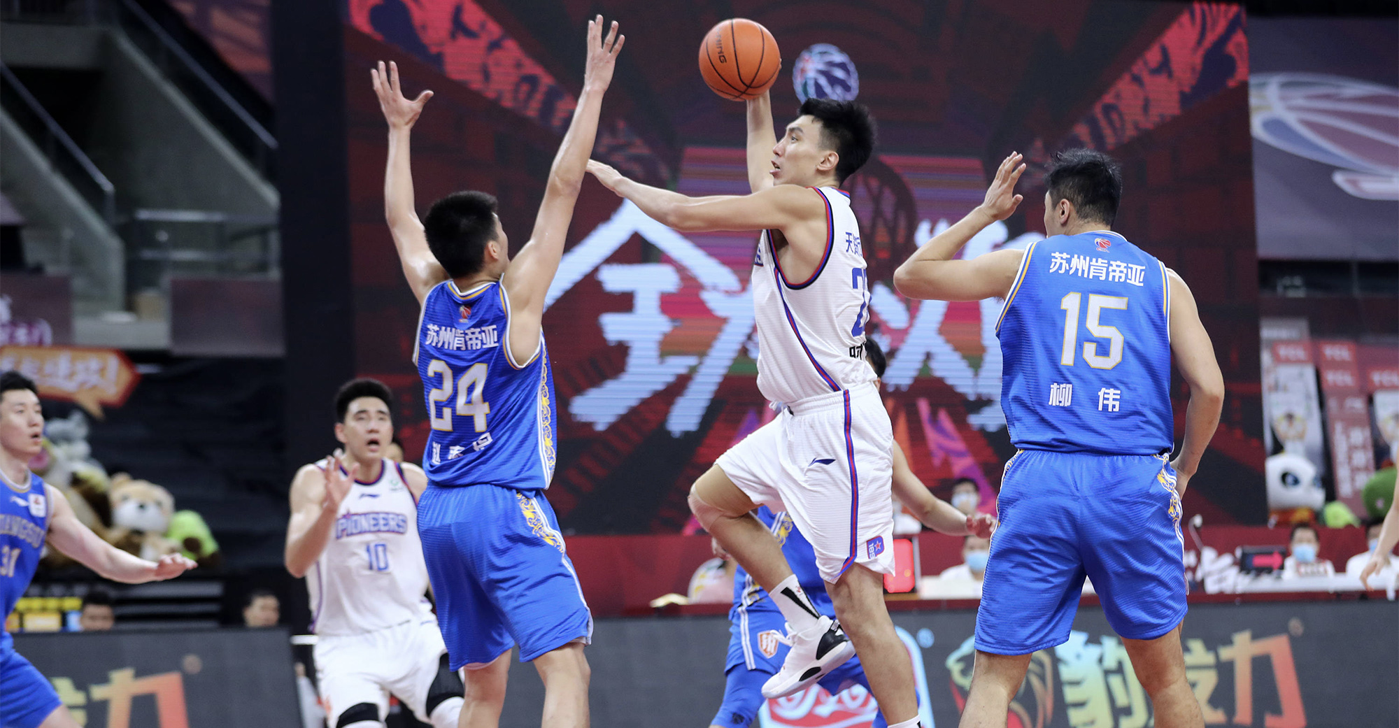 CBA Weekly Overview: Guangdong Wins its 13th CBA Regular Season Champion Title