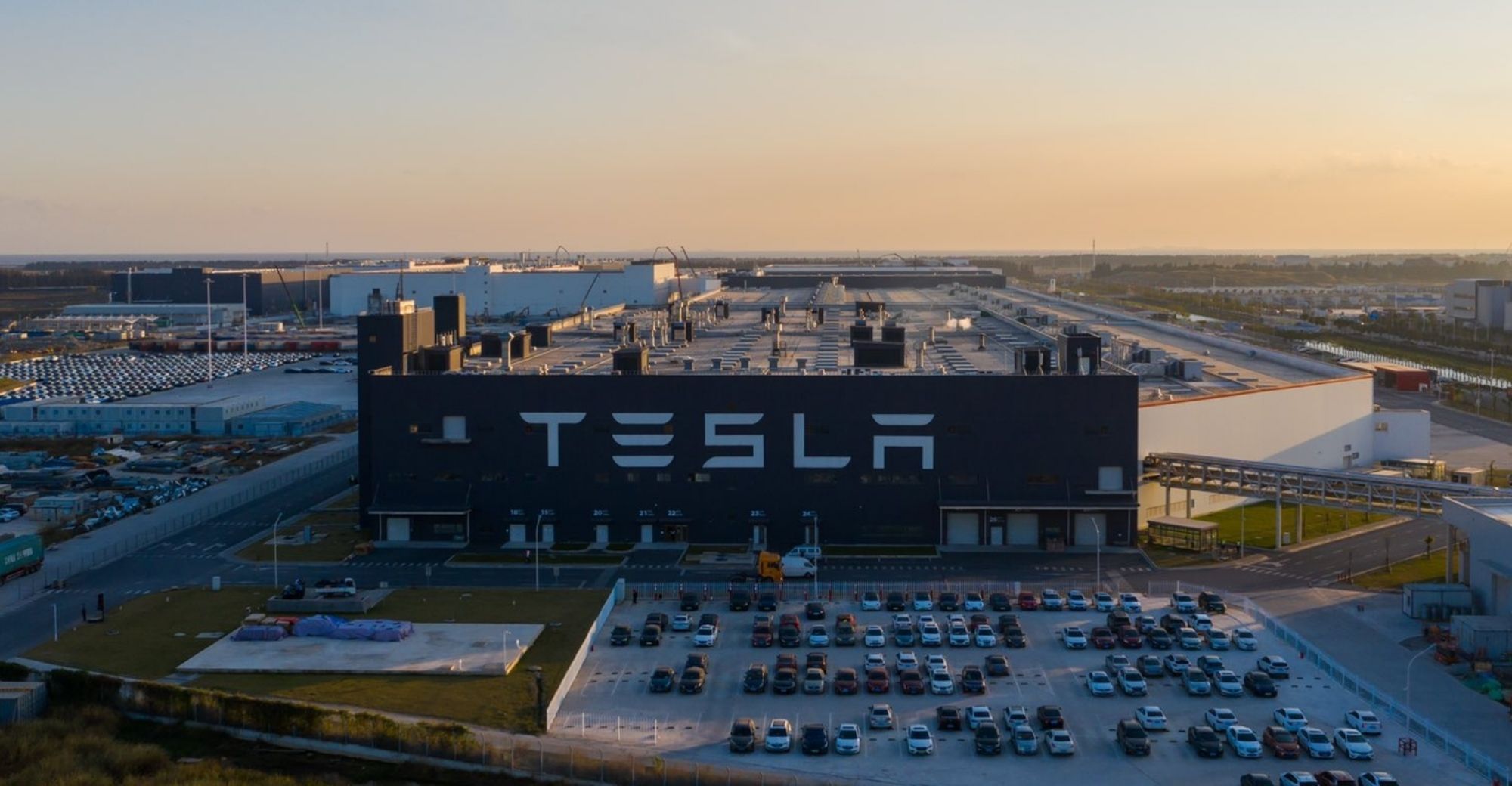 Tesla’s Shanghai Gigafactory Plans Two-Week Shutdown for Equipment Upgrades